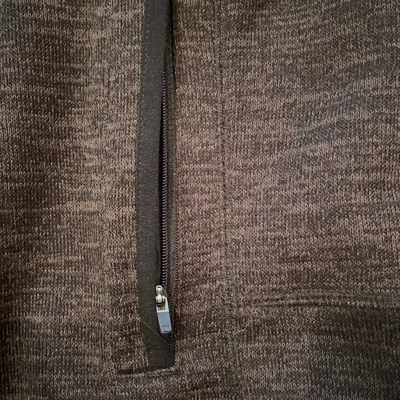 Alabama Johnnie-O zipper vest. Heather charcoal/black - Picture 4 of 10